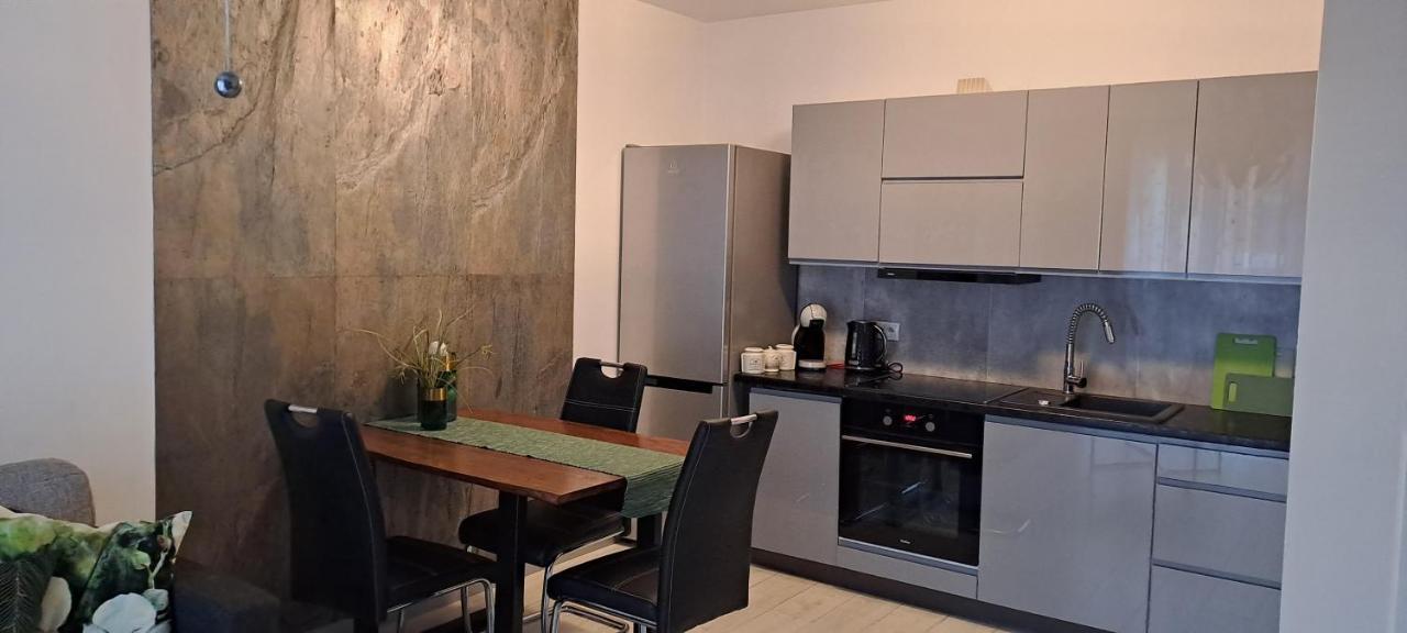 Apartament-sweet Night *